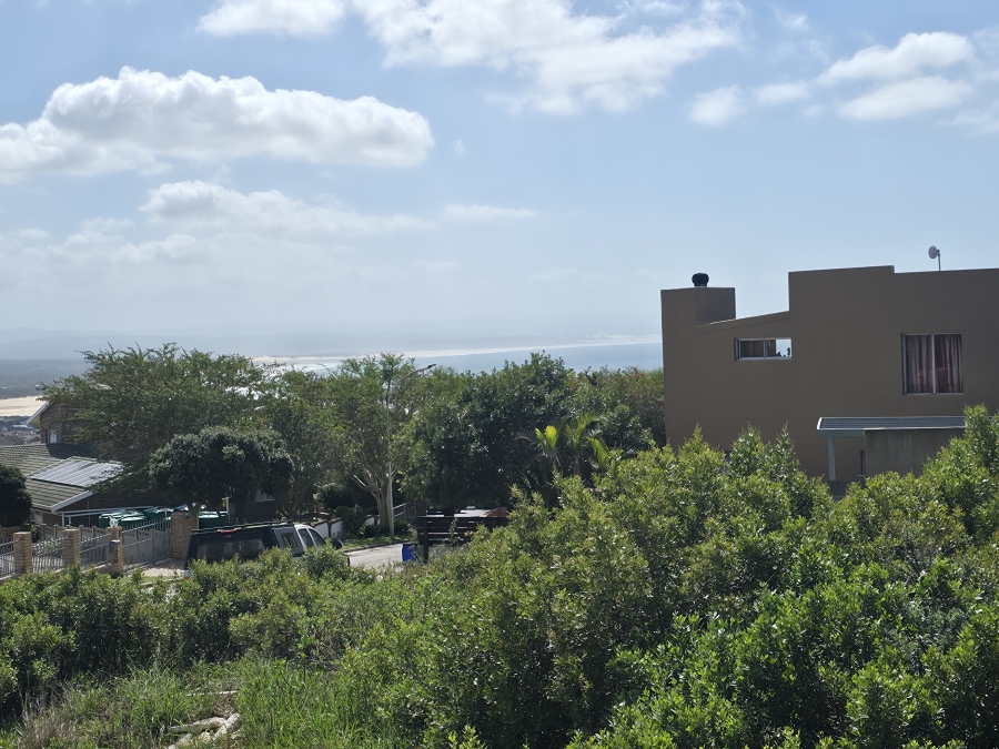 0 Bedroom Property for Sale in Wavecrest Eastern Cape